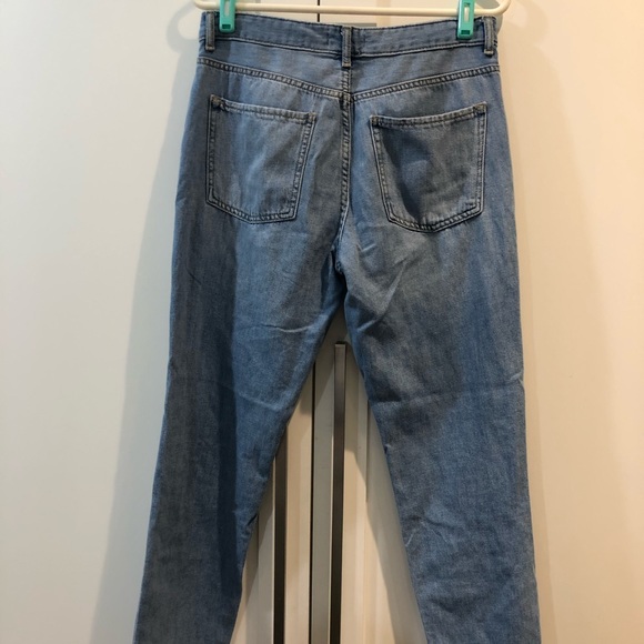 Ripped Boyfriend Jeans - Picture 2 of 2